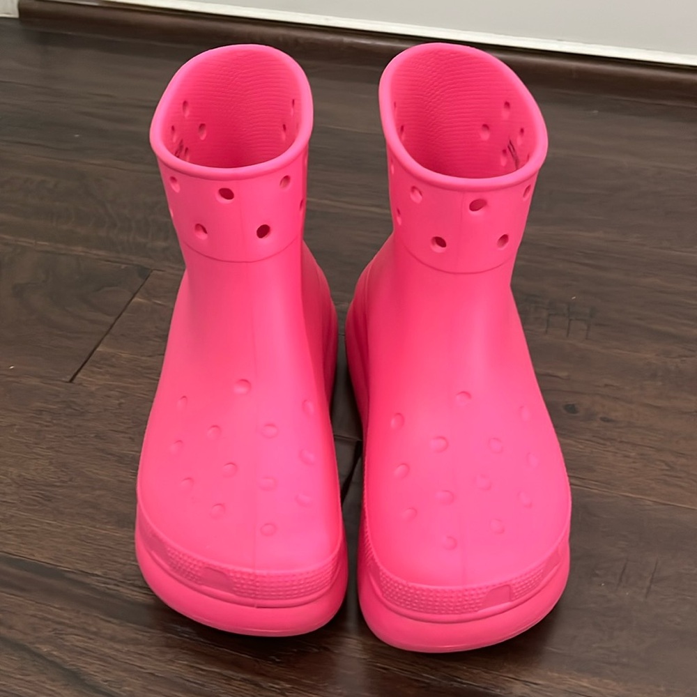 Crocs boots